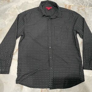 Montage
Black Casual Button 
Down Shirt with Classic Collar
